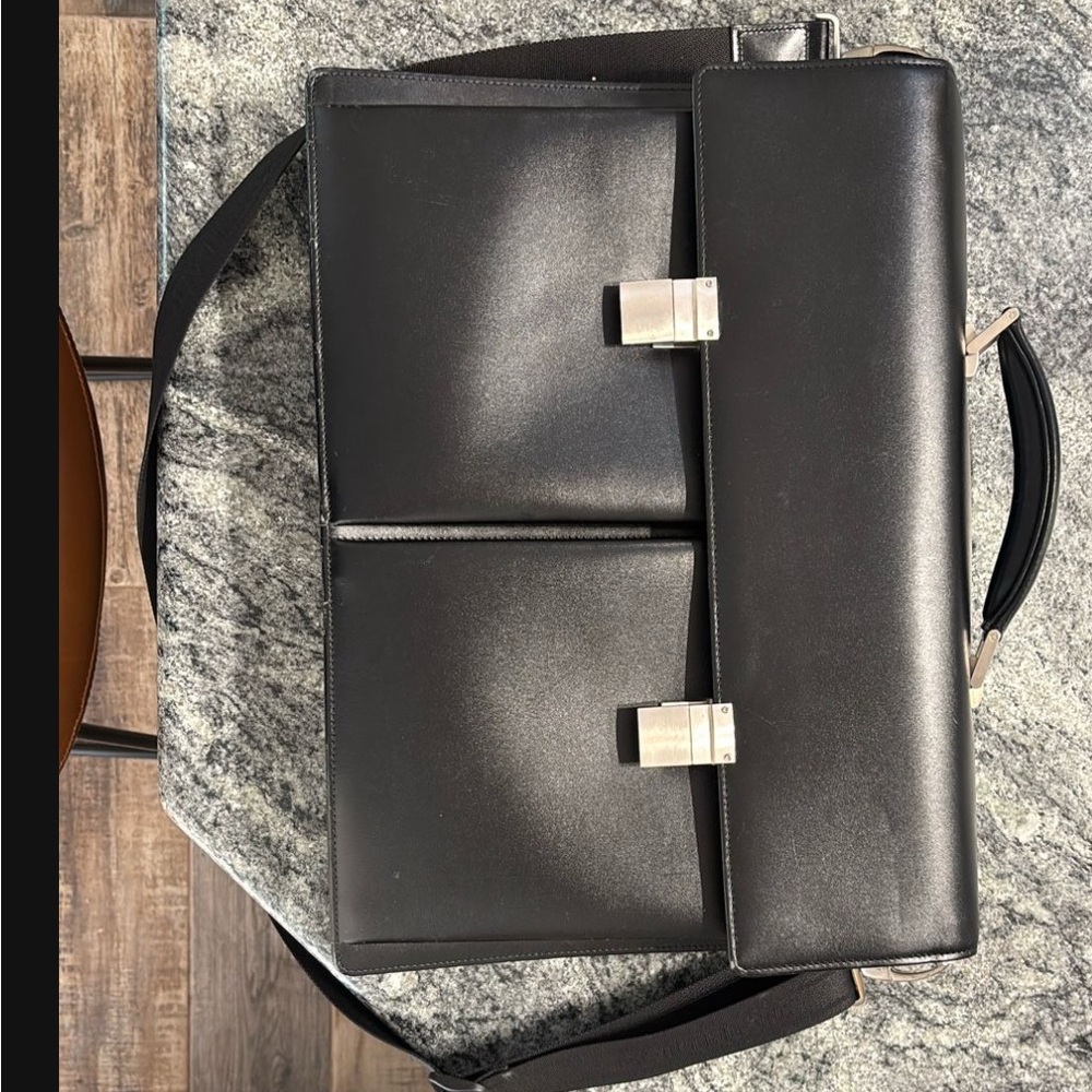 Black Leather Men's Bag Mont Blanc never used brand new
